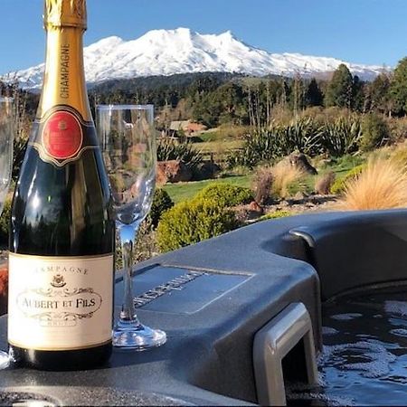 Heavenly Spa Views - Ohakune Holiday Home Ngoại thất bức ảnh
